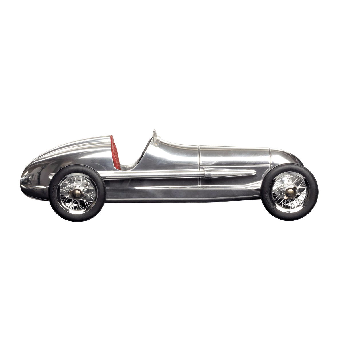 Модель автомобиля SILBERPFEIL Red Seat Authentic Models, стоимость 32 775 руб.  Фотография 3